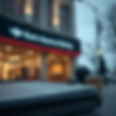 Customer Service Ratings Customer Service Ratings for Bank of America and Wells Fargo